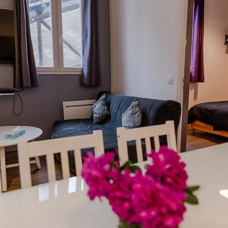Meubles De Tourisme A Vincennes Apartment Exterior photo