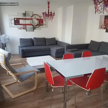 Meubles De Tourisme A Vincennes Apartment Exterior photo